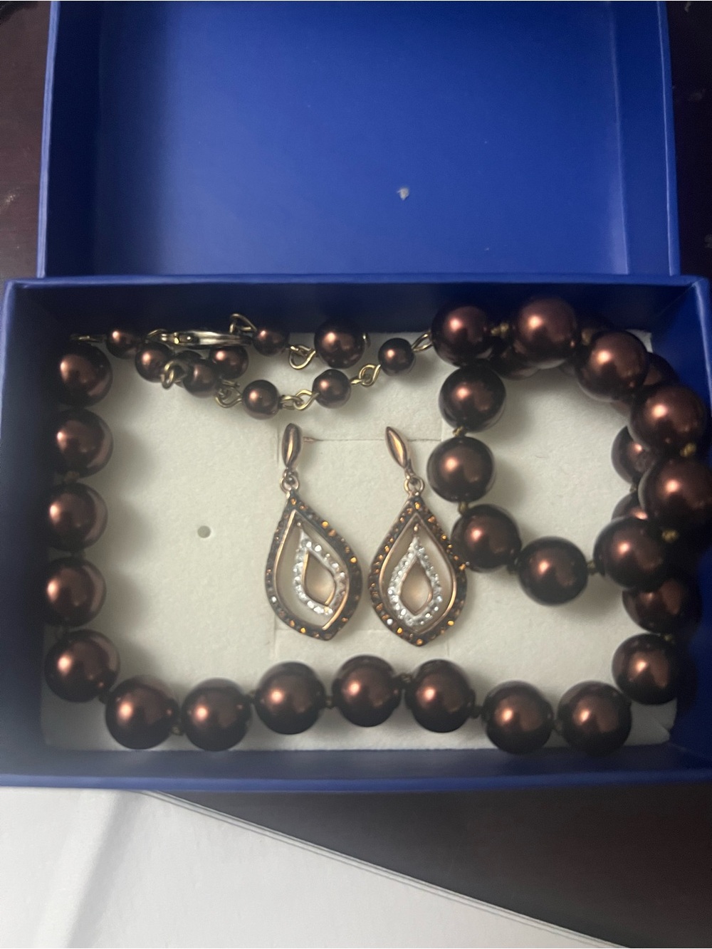 Elegant Chocolate Brown Pearl Necklace and Teardrop Earrings Set